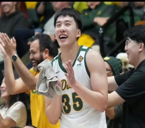 泰山主场失,海港夺冠球,迷情感渐行,开宝体育官网,开宝体育直播,体育赛事直播,足球直播