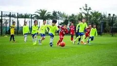 王俊凯手绘蛋糕祝福周杰伦，周董亲自回应：收到啦