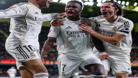 巴西球队热身赛四连冠吸睛，多家中甲队关注；利物浦2-0阿克灵顿，半场表现抢眼：控球率85%-15%，射门比12-1